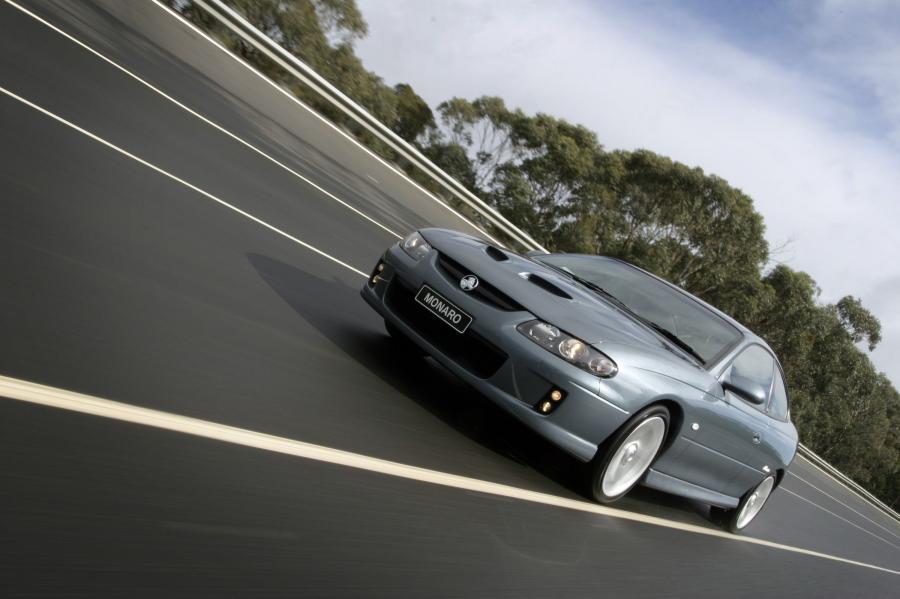  Holden Monaro VZ 2004 года  (фото 18 из 70)